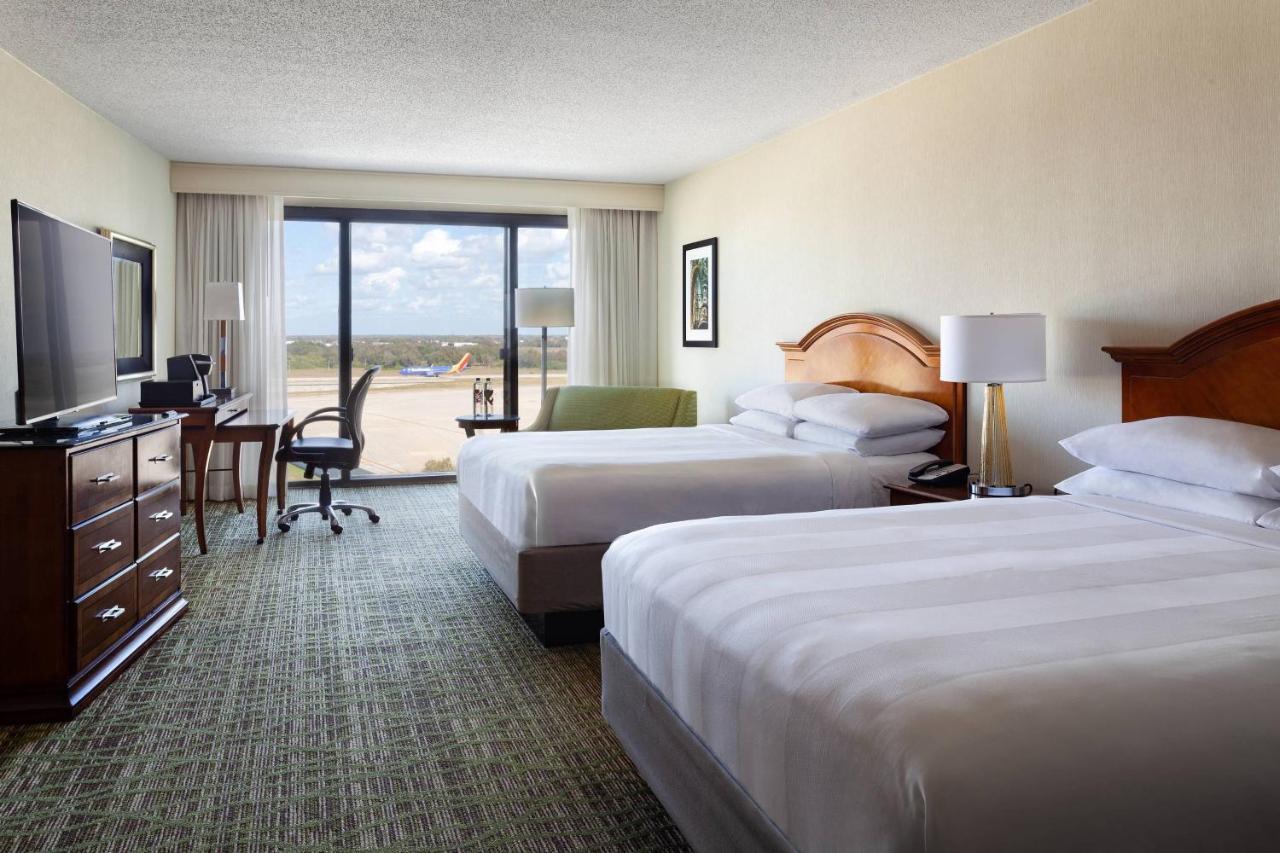 Hotel Tampa Airport Marriott Esterno foto