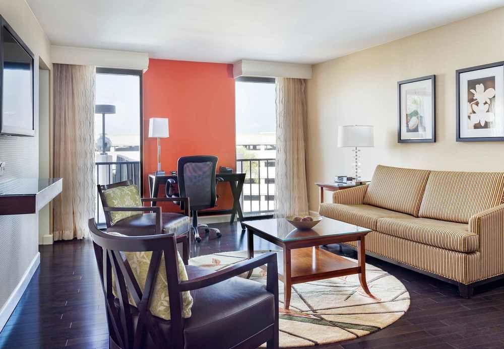 Hotel Tampa Airport Marriott Esterno foto