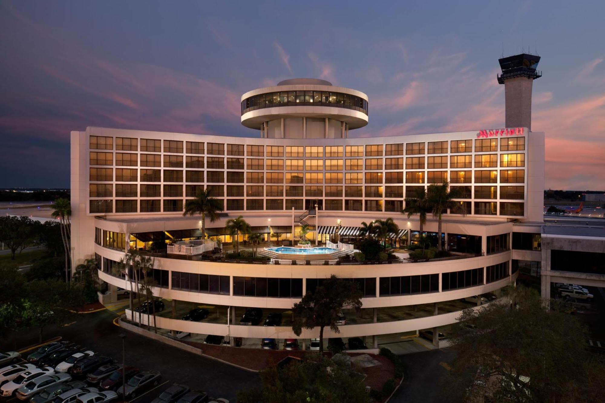 Hotel Tampa Airport Marriott Esterno foto
