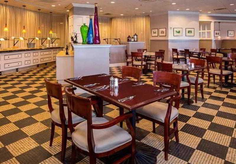 Hotel Tampa Airport Marriott Esterno foto